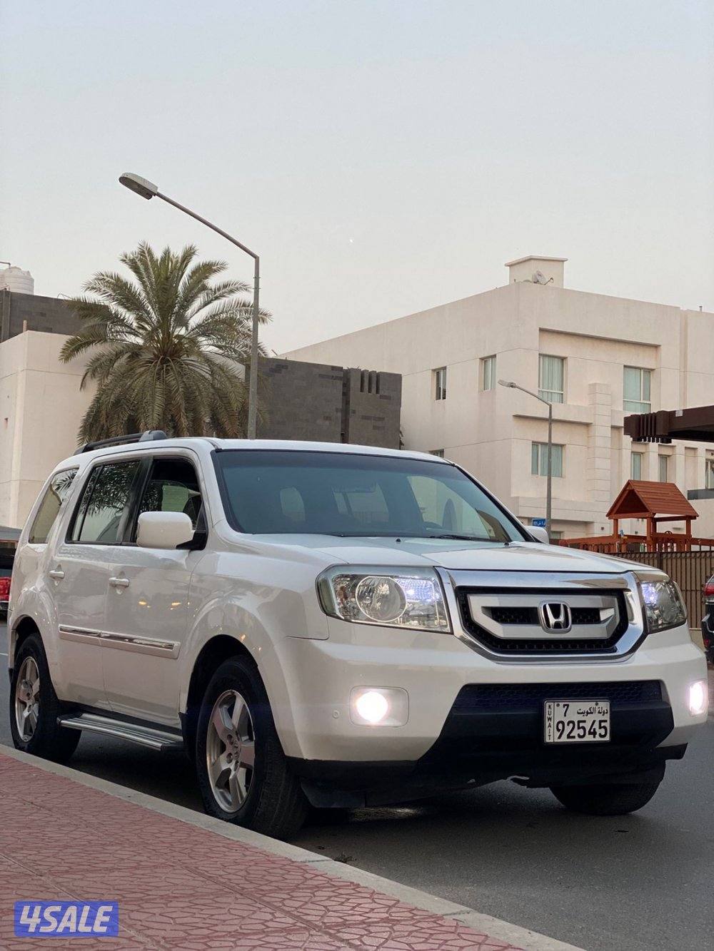 للبيع سياره هوندابايلوت موديل 2010 صبغ الوكاله سيرفس منتظم ماشي 16511