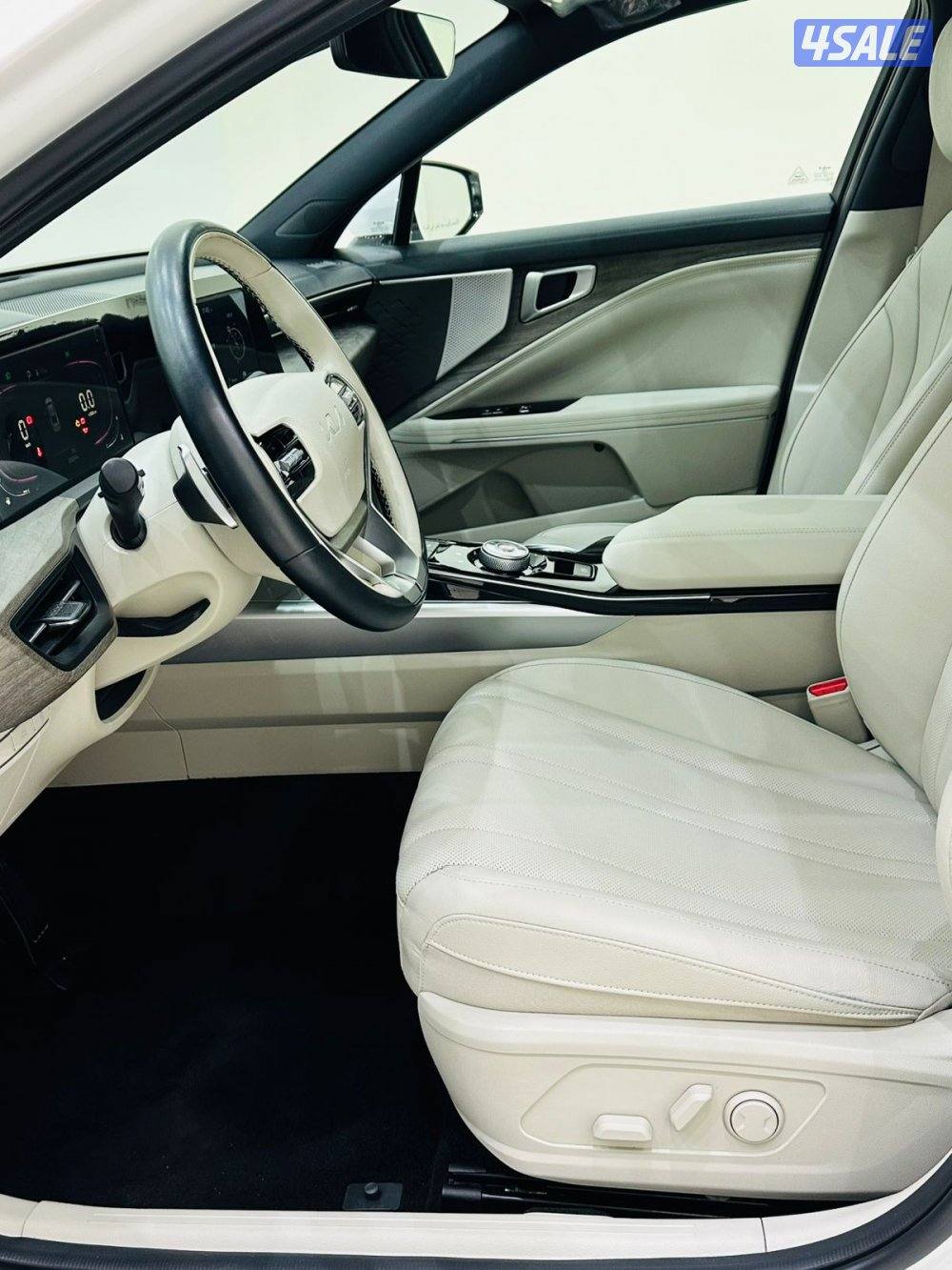 للبيع كـيــــا  3.5  K8 موديل 20244