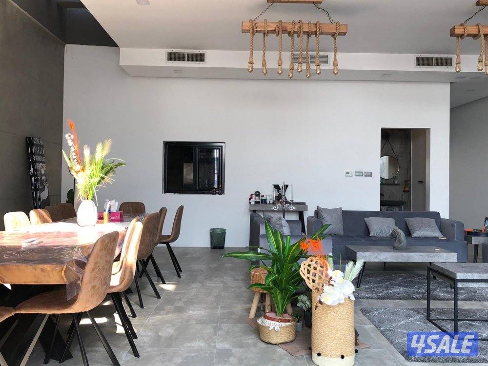 للإيجار شاليه مودرن4