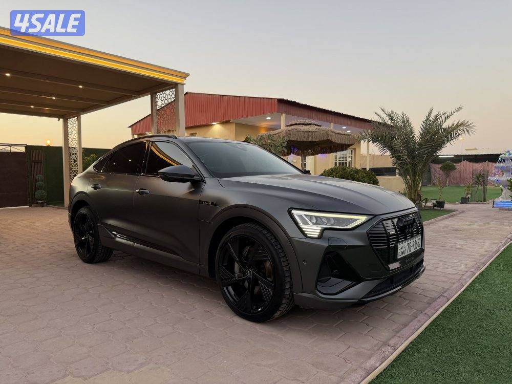 اودي ايترون slinesportback  كهربائية 20231