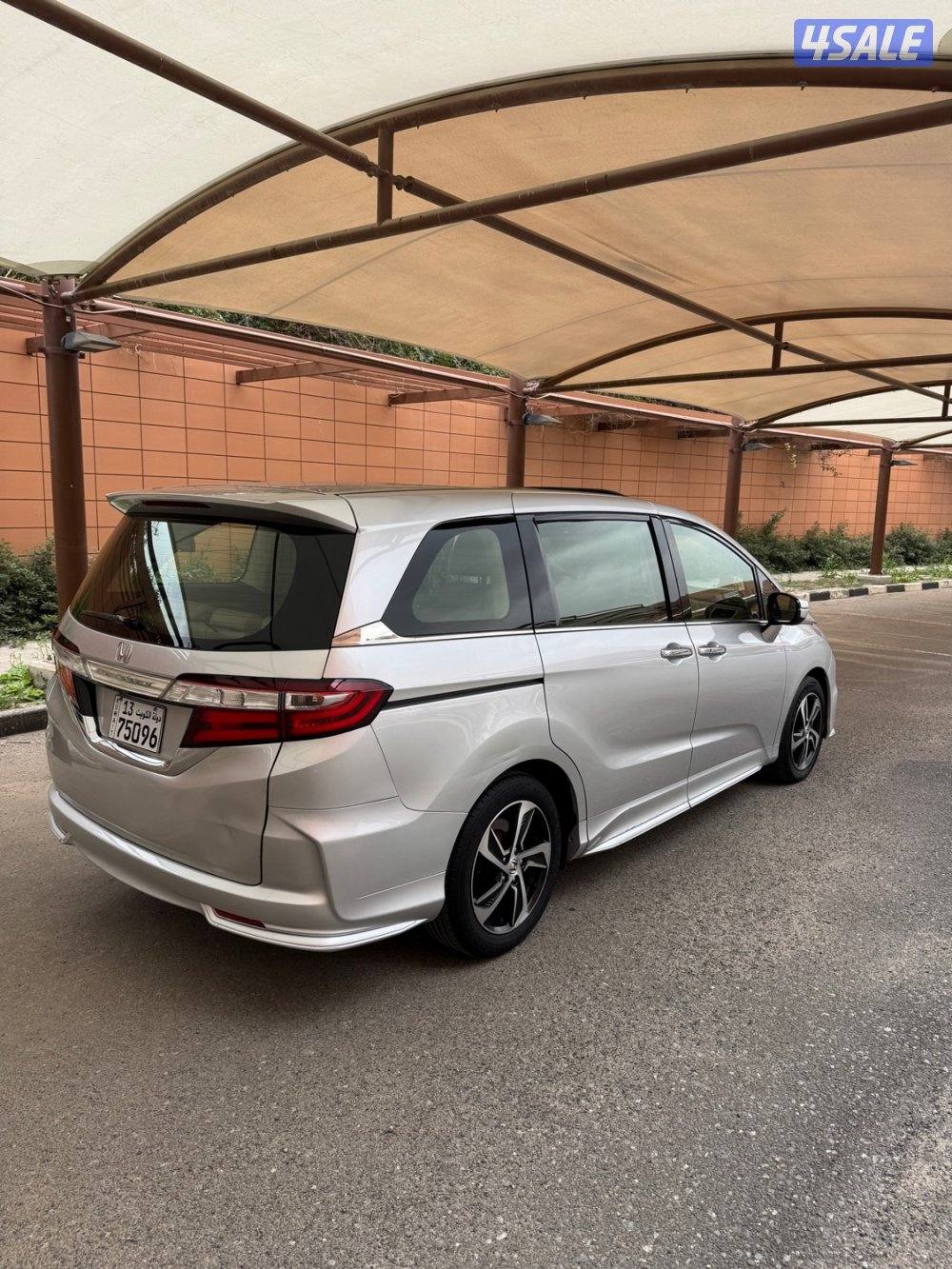هوندا اوديسي اعلى درجه.1