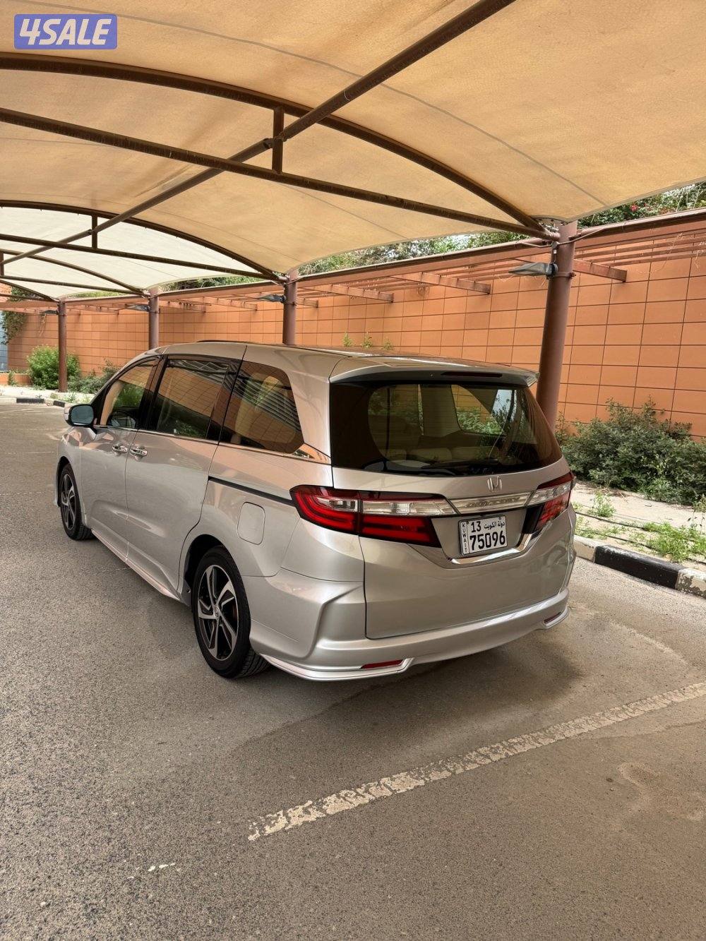 هوندا اوديسي اعلى درجه.3