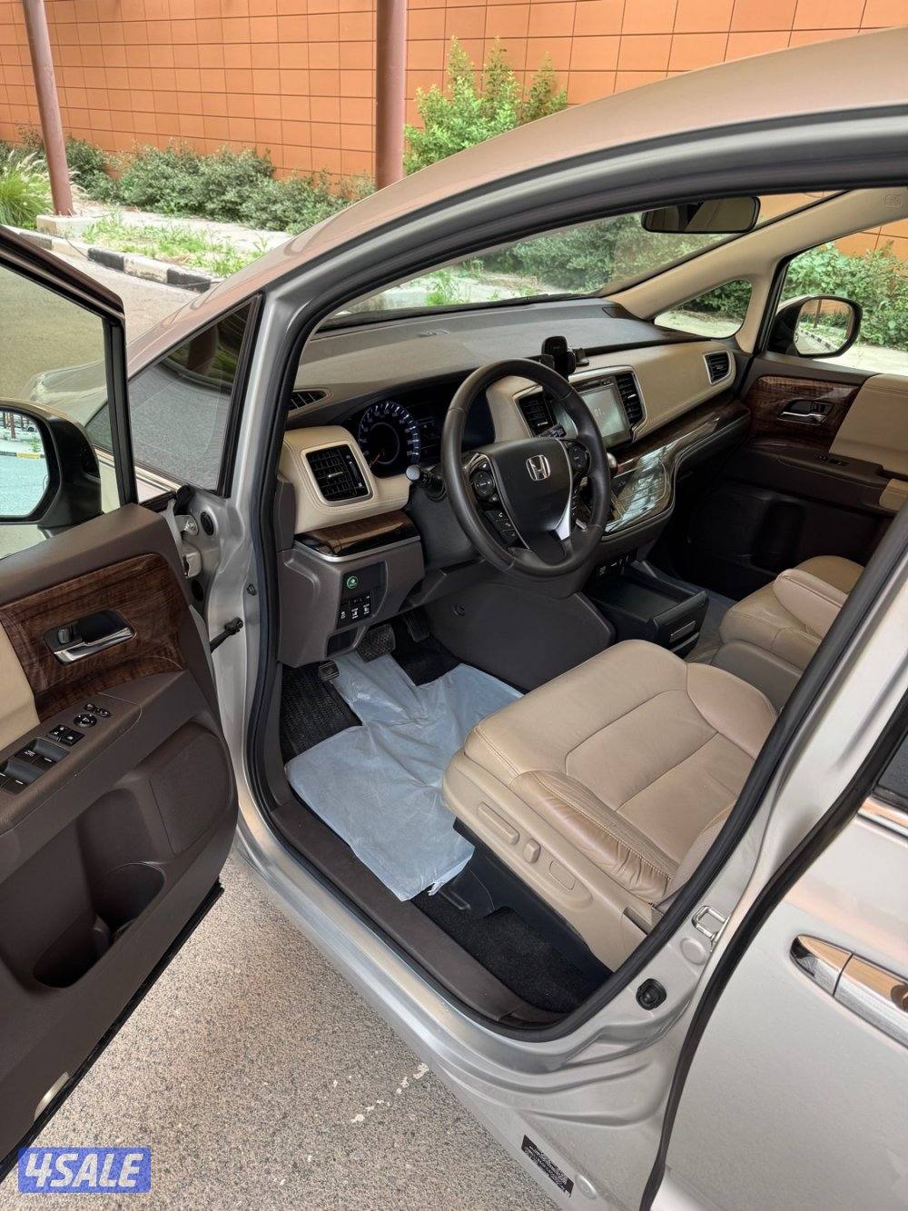 هوندا اوديسي اعلى درجه.7