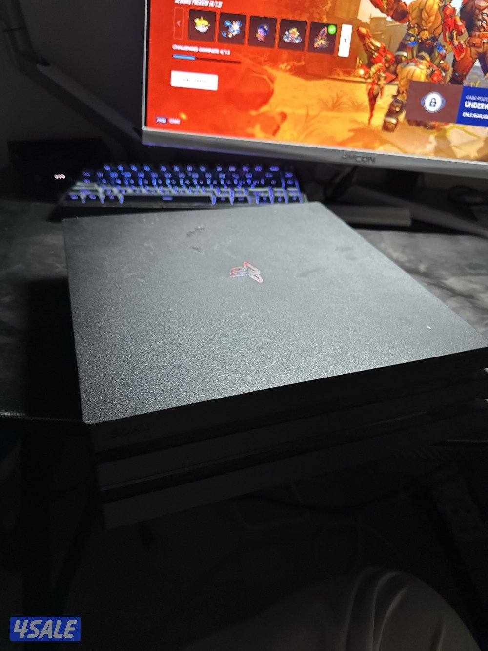 Ps4 pro / بلستيشن ٤ برو0