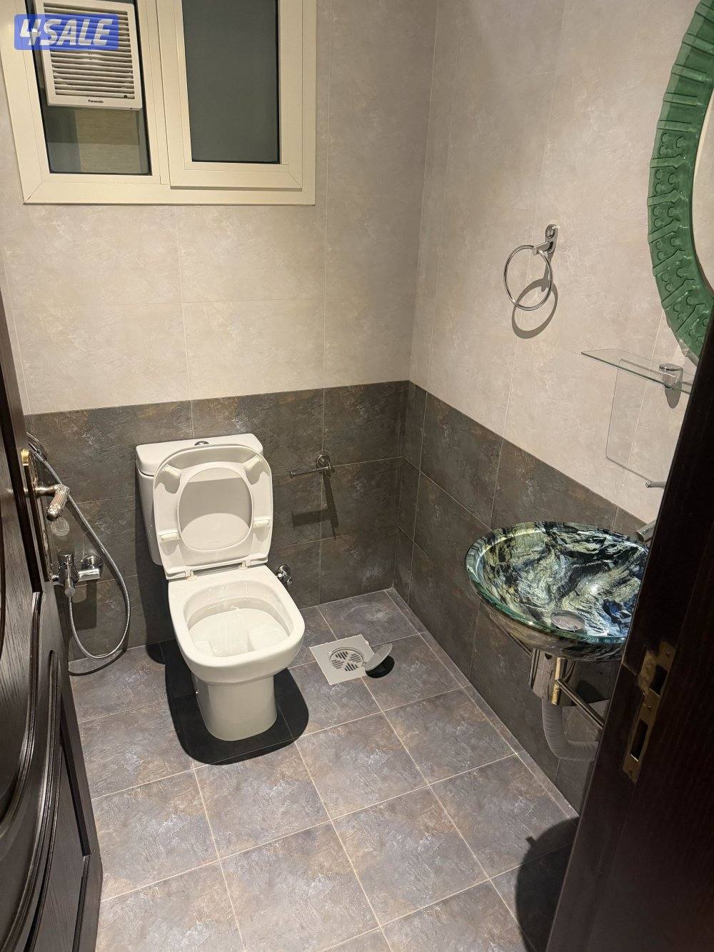 شقه لإيجار سبور ديلوكس دور اول ثلاث غرف و3 حمامات + غرف خد + غرفه غسيل4