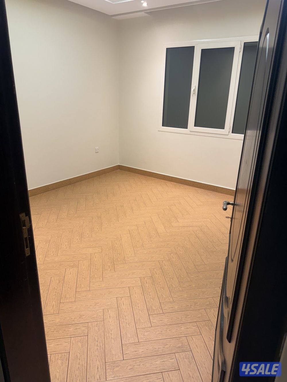 شقه لإيجار سبور ديلوكس دور اول ثلاث غرف و3 حمامات + غرف خد + غرفه غسيل7