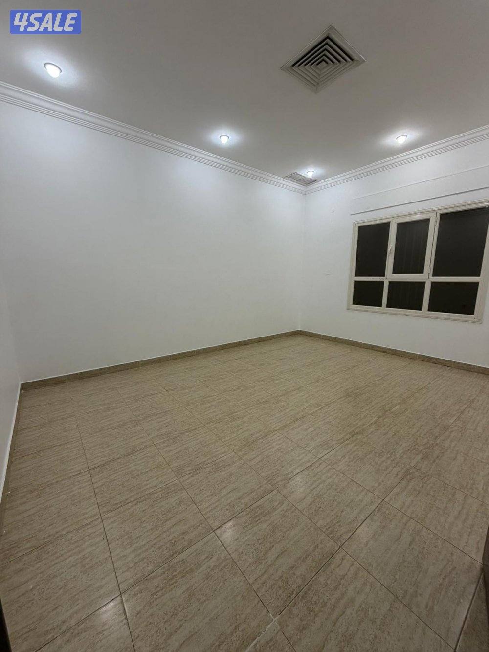 شقة للايجار سعد العبدالله قطعة 72