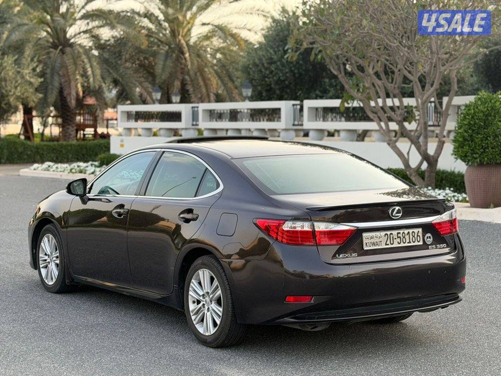 لكزس ES-350 بحالة الوكالة 20133