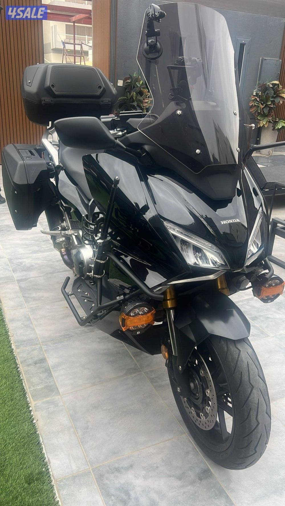 هوندا فورزا 7500