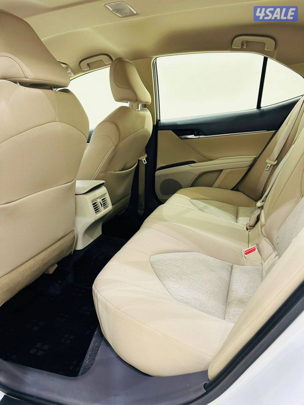 للبيع تويوتا كامري LE 2.5موديل 20235