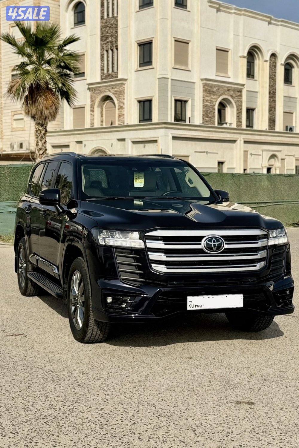 لاندكروزر GXR 2024 تحت الكفالة0