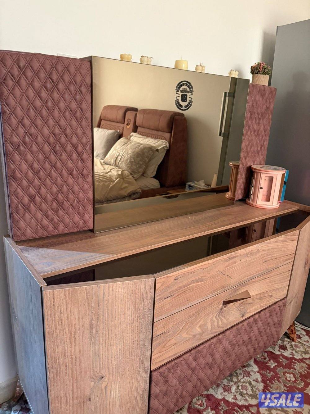 غرفه نوم للبيع شبه جديده3