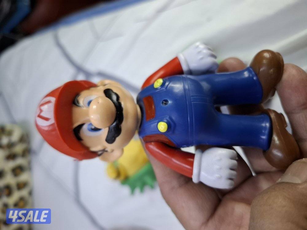 SUPERMARIO CHARACTERS & FRIENDS COLLECTIBLE TOYS1