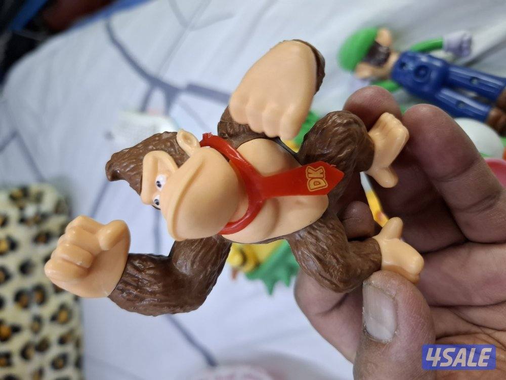 SUPERMARIO CHARACTERS & FRIENDS COLLECTIBLE TOYS5