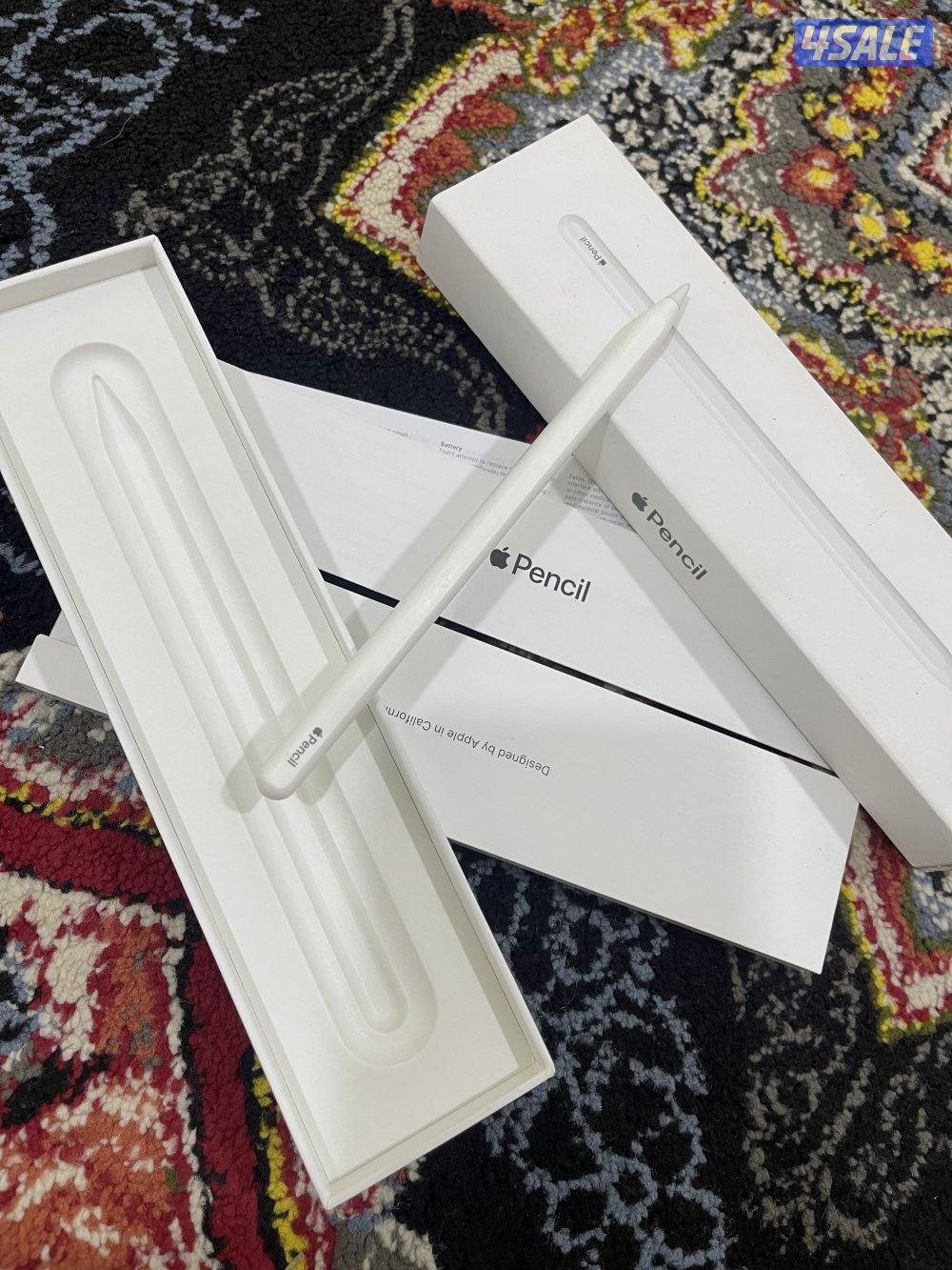 قلم ابل الاصلي الجيل الثاني شغال تمام ما فيه شي مع الكرتون واير لس شحن5