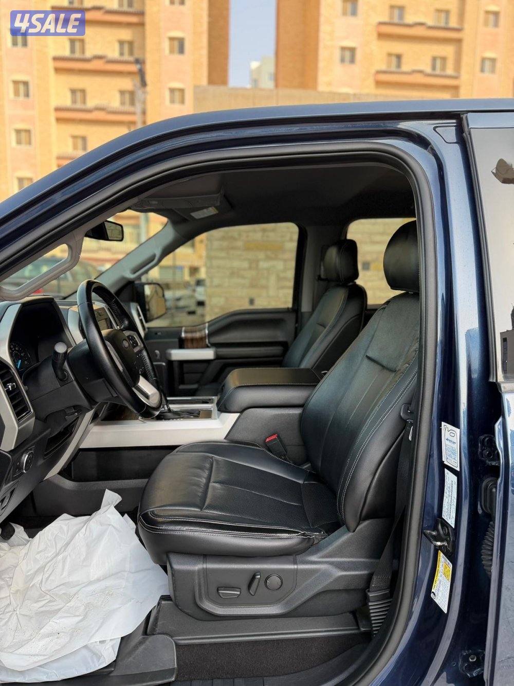 وانيت فورد 2019 لاريت بحالة الوكاله صبغ الوكاله كامل المواصفات11