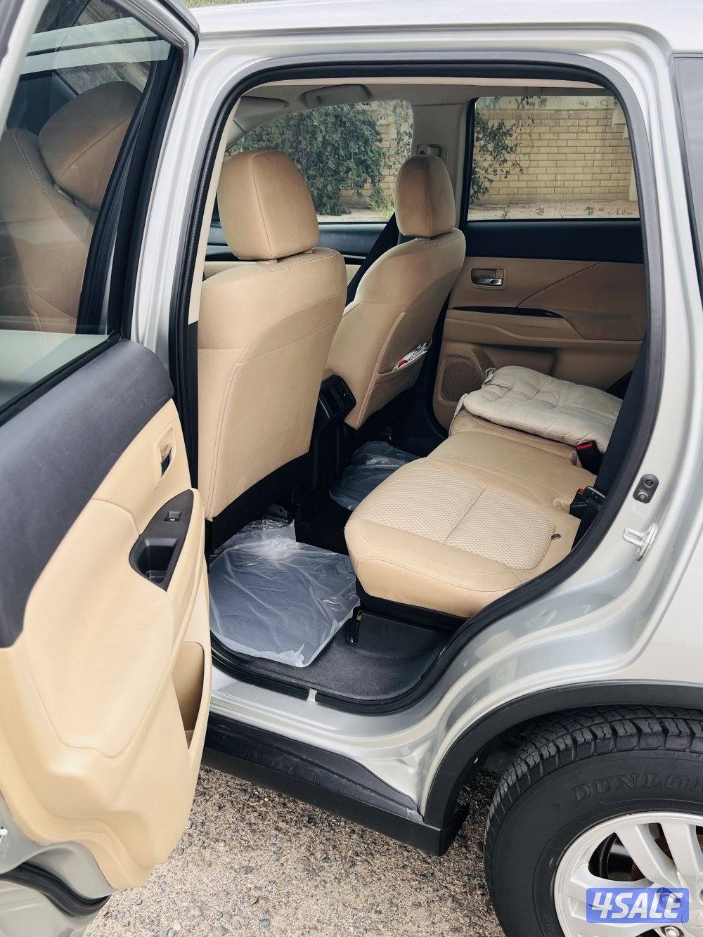 للبيع أوتلاندر نظيف6