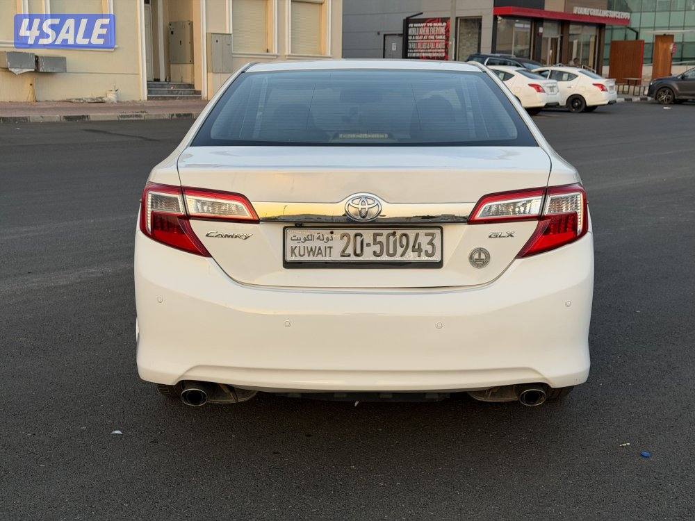 كامري 2013 GLX ابيض7