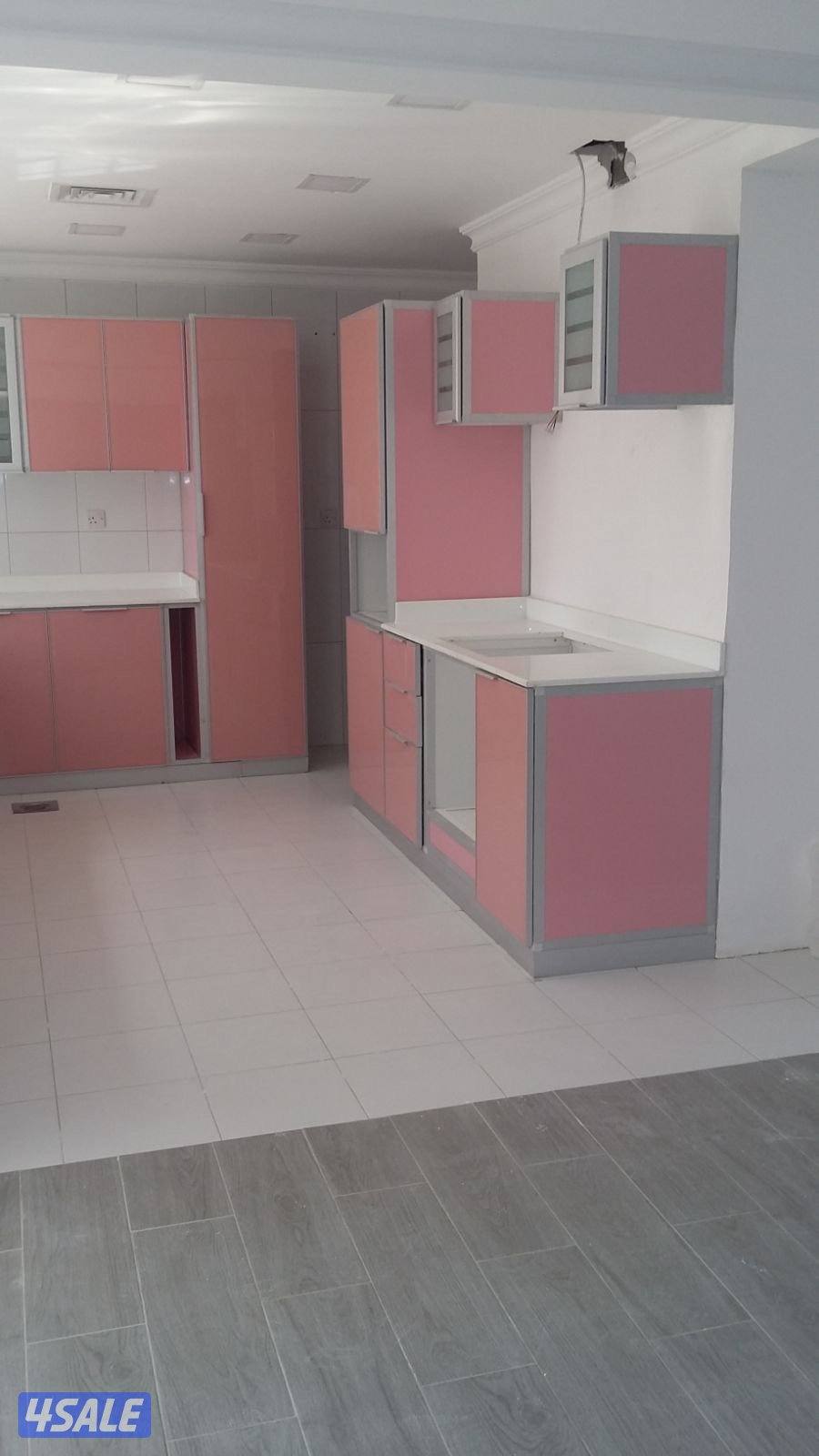 معلم المونیم4