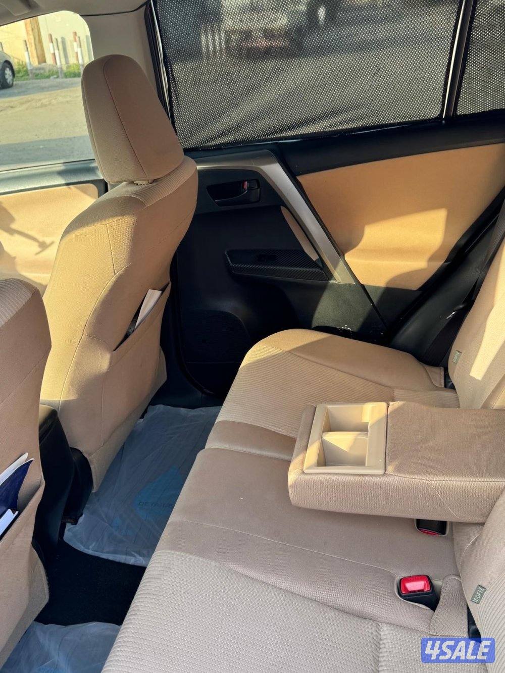 تويوتا راف ٤ ٢٠١٥ عداد ١٧٠ الف كيلو9