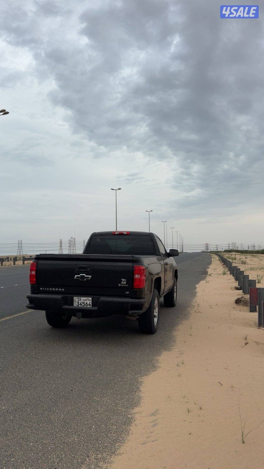 للبيع سلفرادو Z713