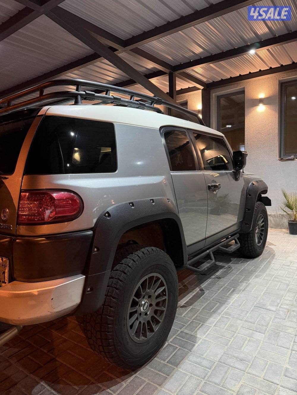 للبيع او للبدل مع وانيت اف جي 20122