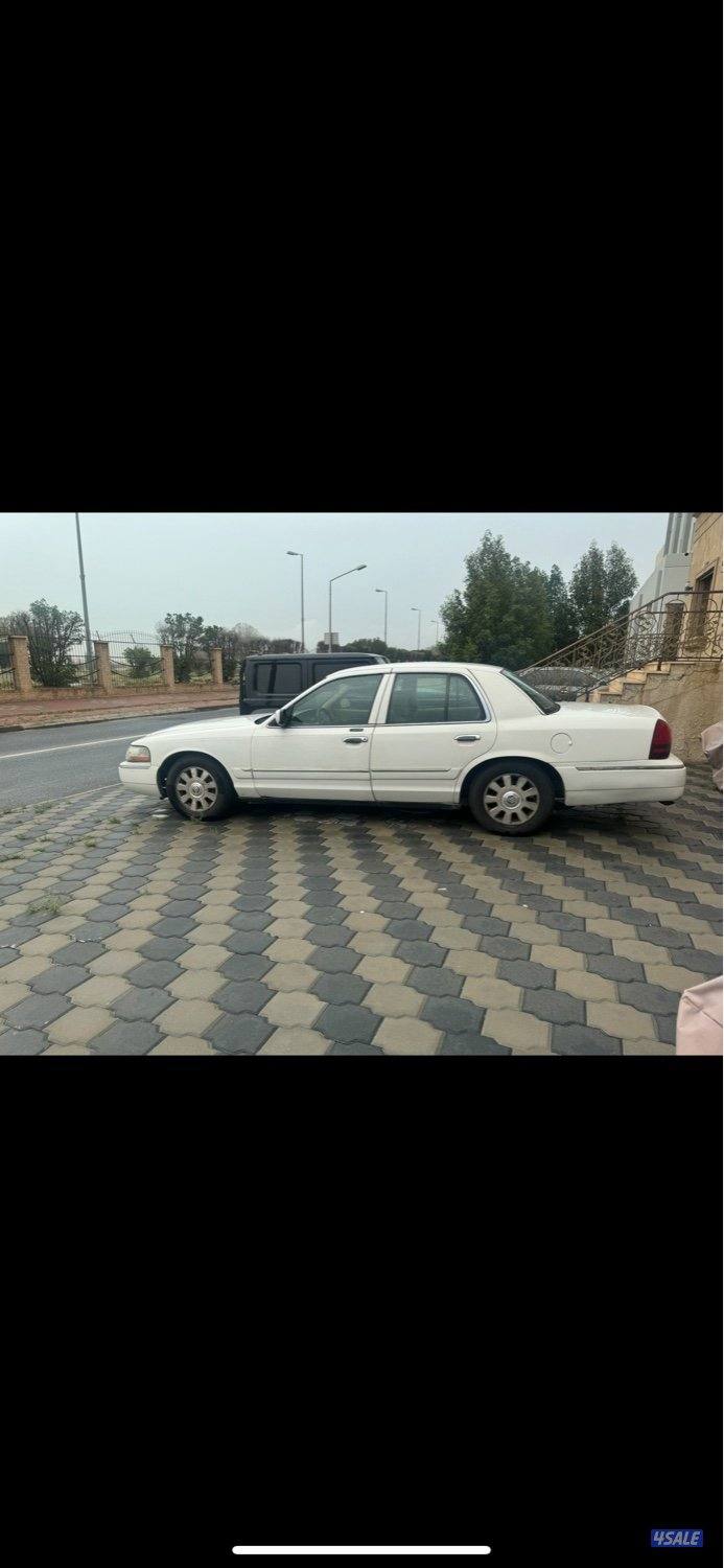 للبيع فورد ماركيز ٢٠٠٤ على المنظور0