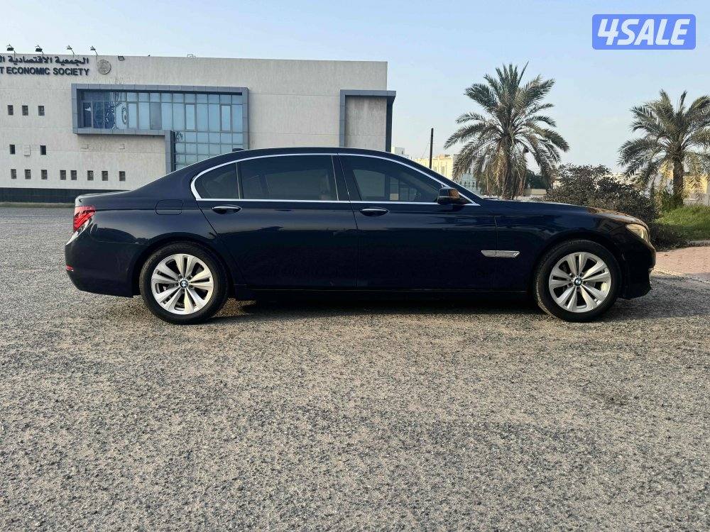 BMW 730 Li1