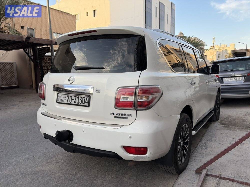 SUV - Nissan Patrol Platinum - Full option - Pretested8