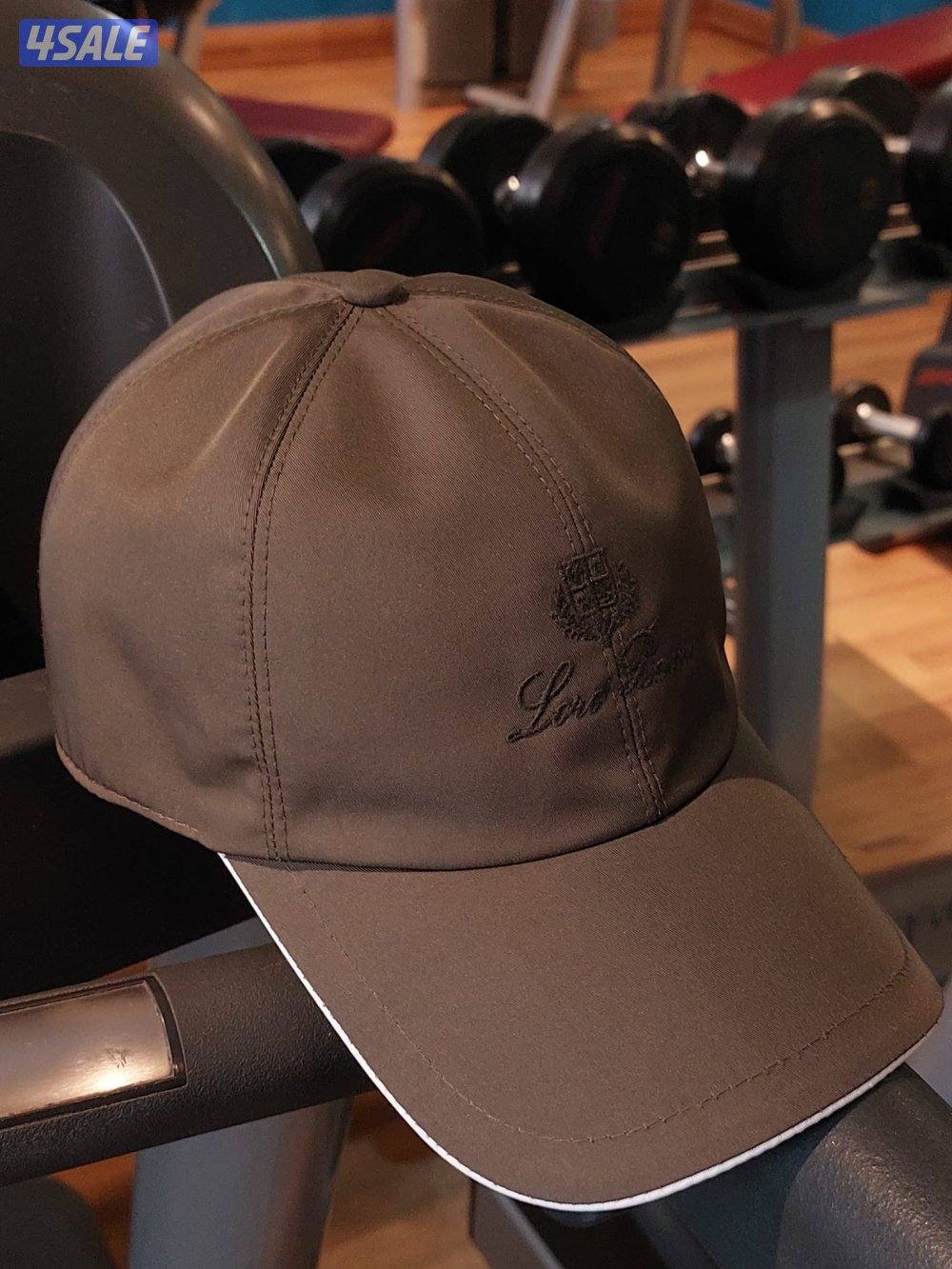 للبيع كاب Loro piana0