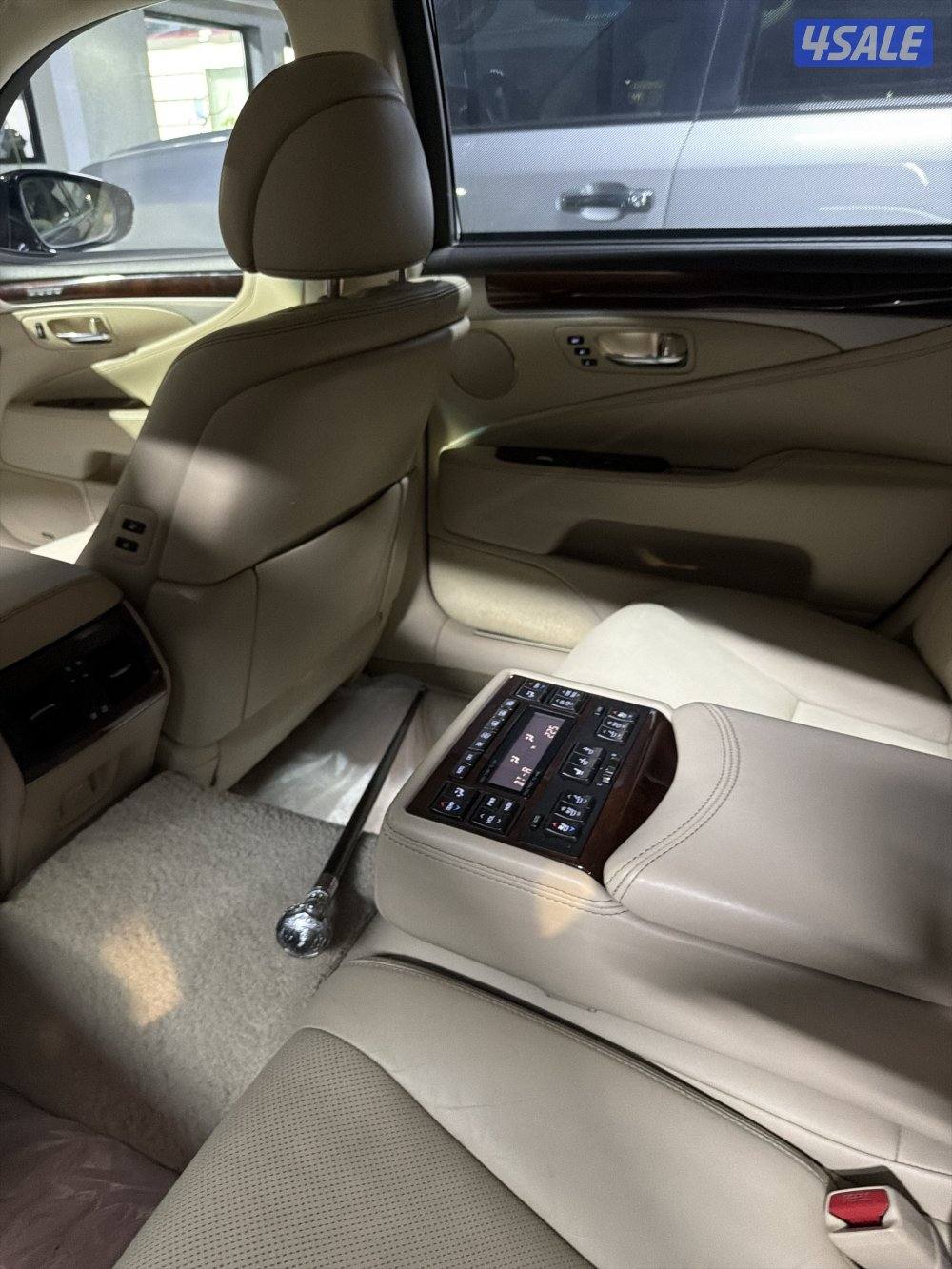 لكزس ls460 لارج2