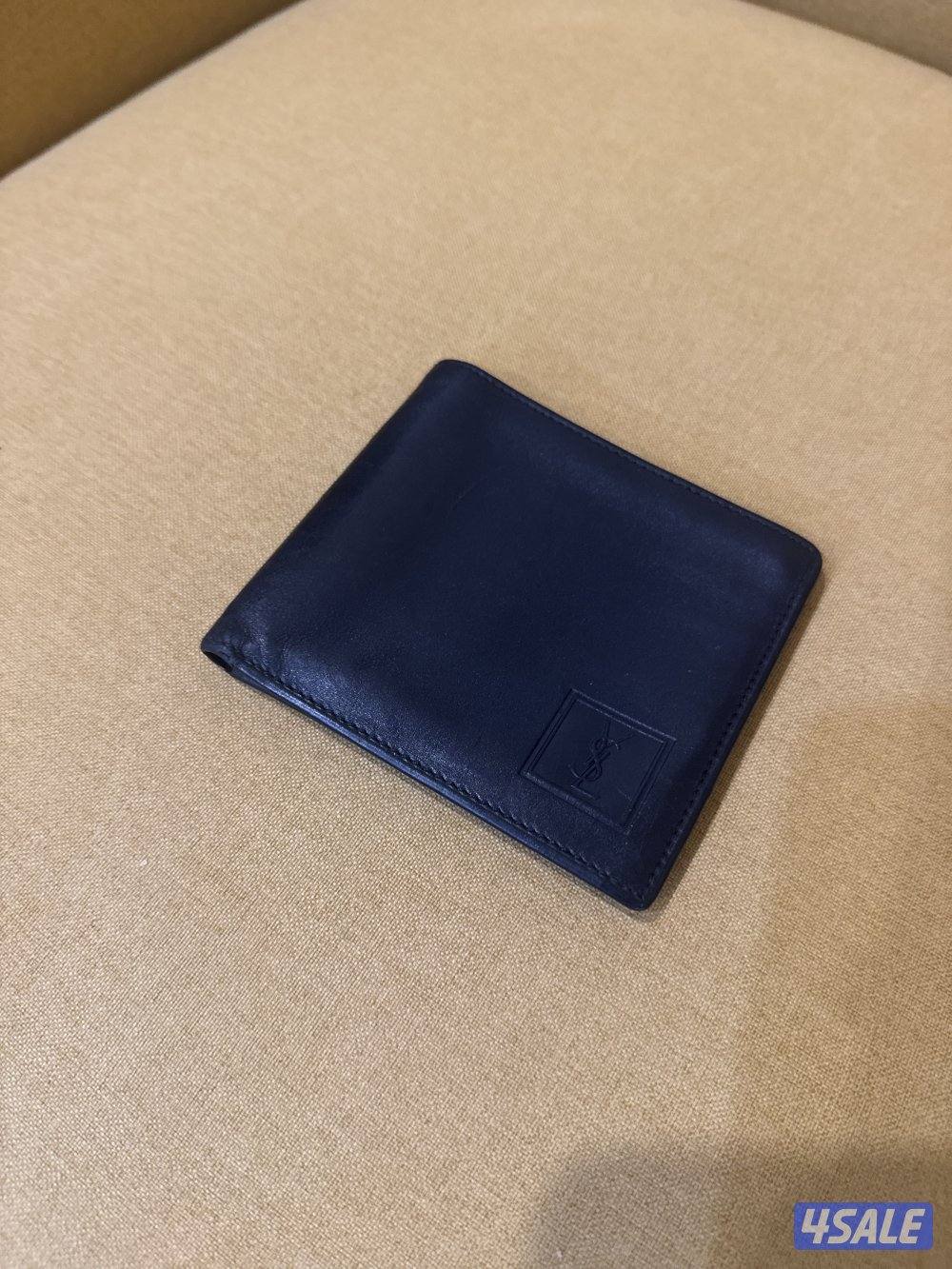 للبيع بوك سالوران أصلي0