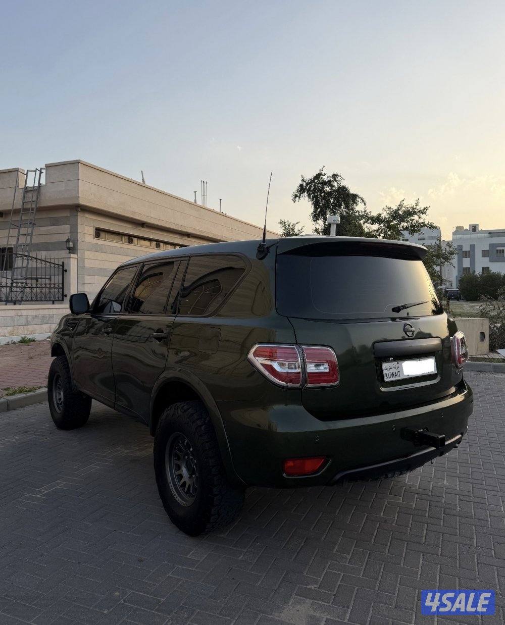 نيسان باترول موديل 20144