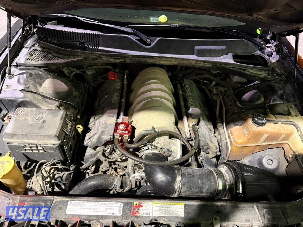 للبيع دودج تشالينجر اس ار تي اصلي موديل ٢٠١٠11