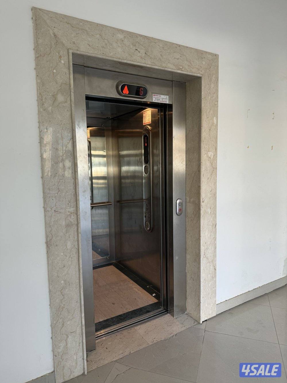 للإيجار قسائم في المنطقة الحرة3