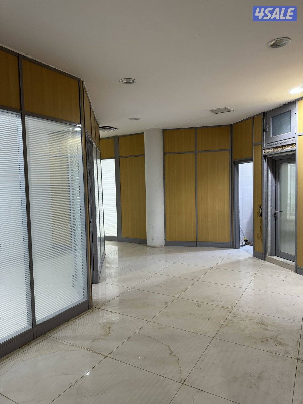 للإيجار قسائم في المنطقة الحرة4