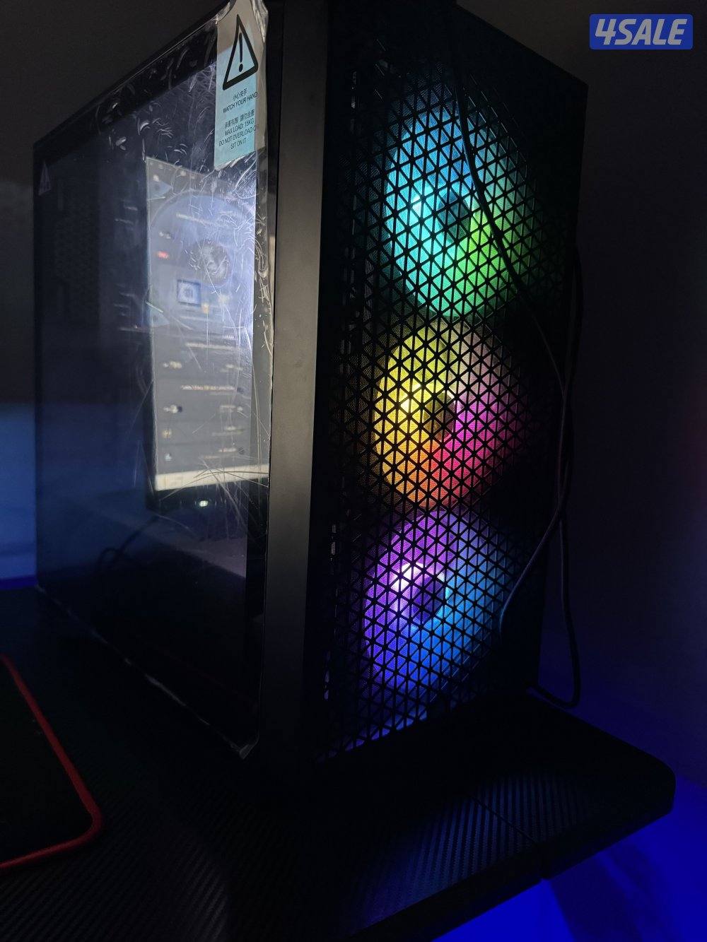 للبيع بيسي 5060 وشاشه كيرف ٢٨٠ هرتز واستمال اقل من شهر ونص جوده ونضافه0