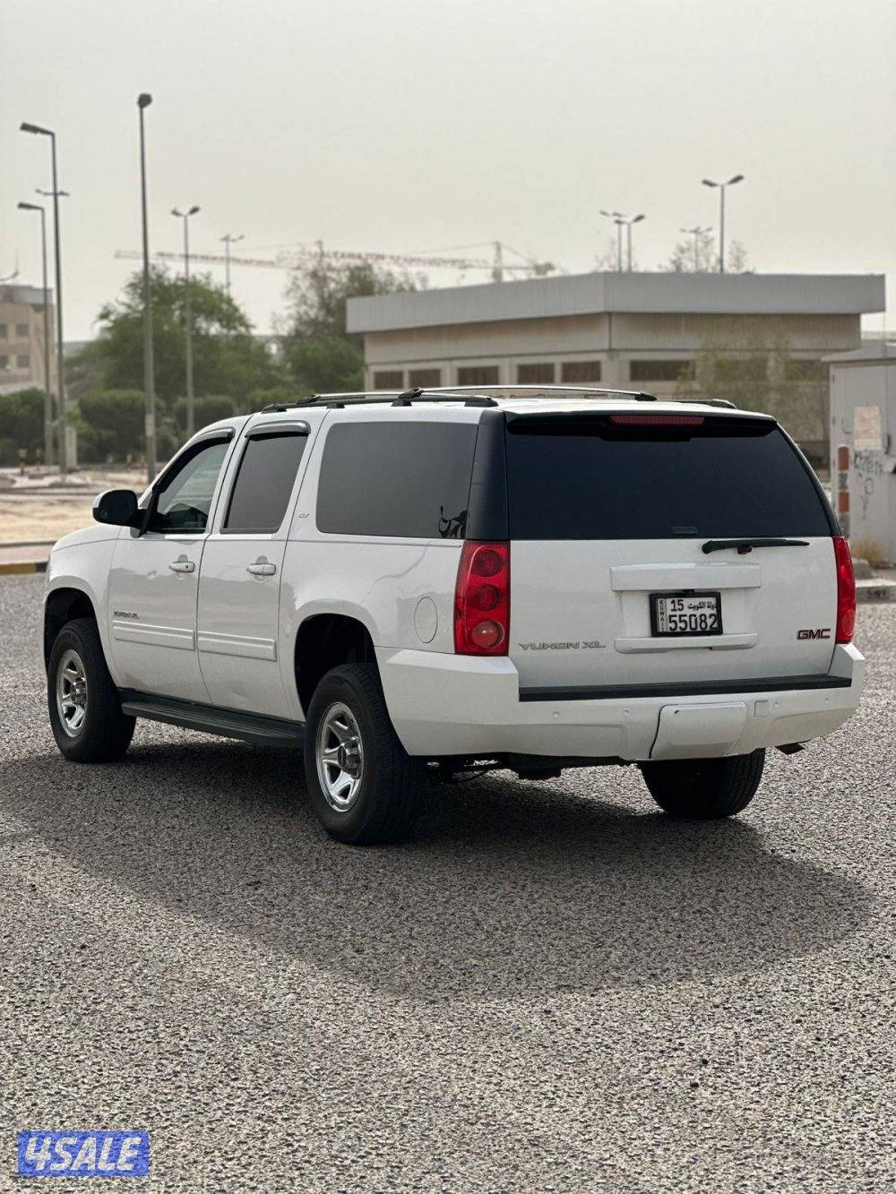 يوكنxL دبل قير 2013 وعليه تشغيل عن بعد1