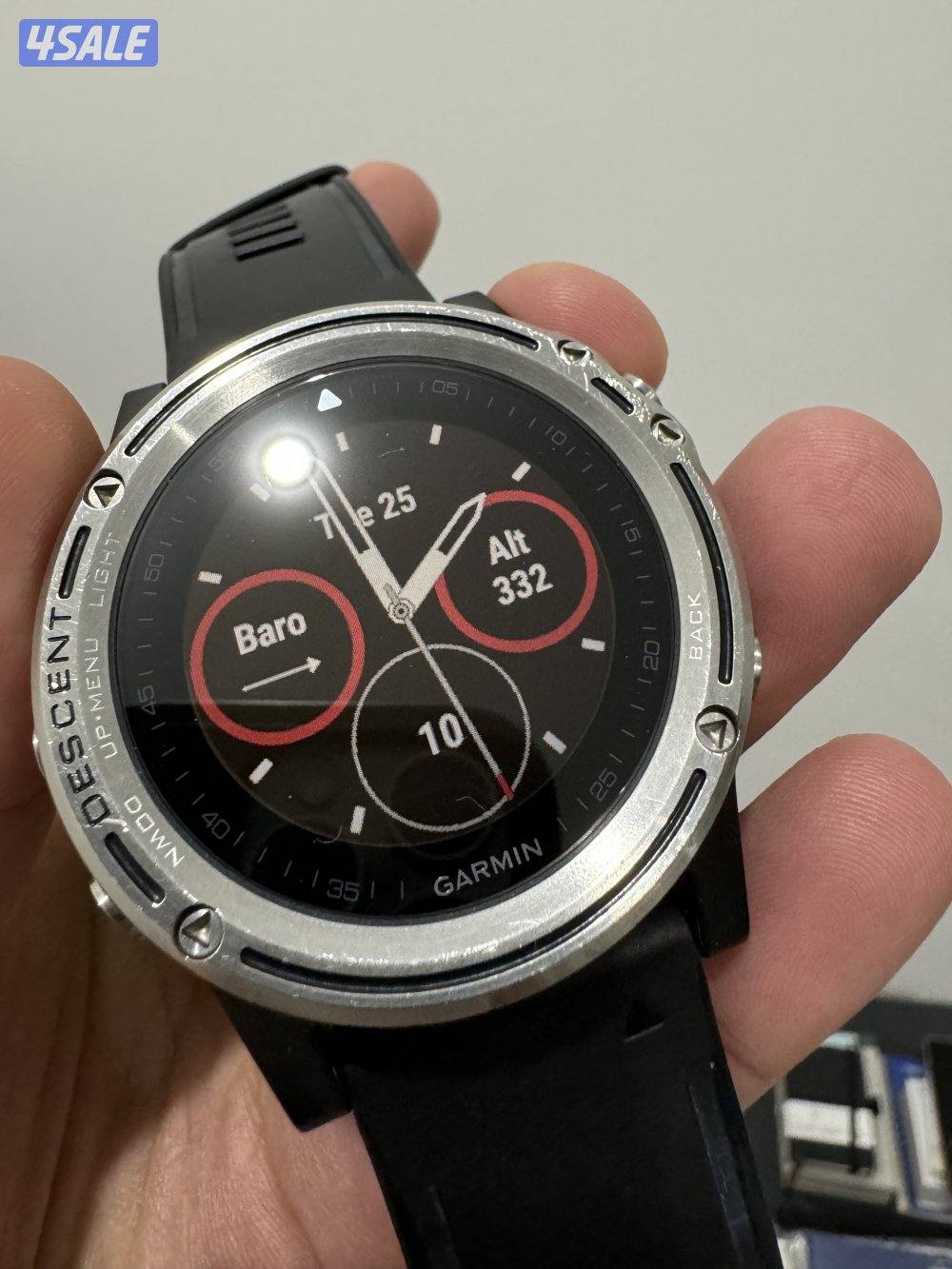 Garmin / Polar / Vertix Fitness smart watches  الاسعار والحالة بالوصف12