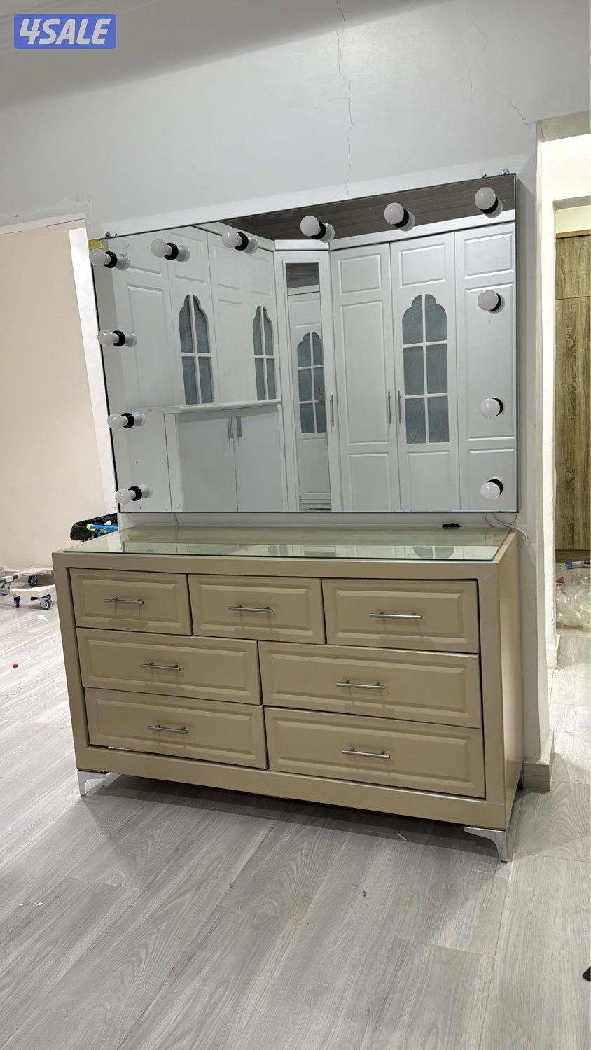 تسريحه ومرايه1