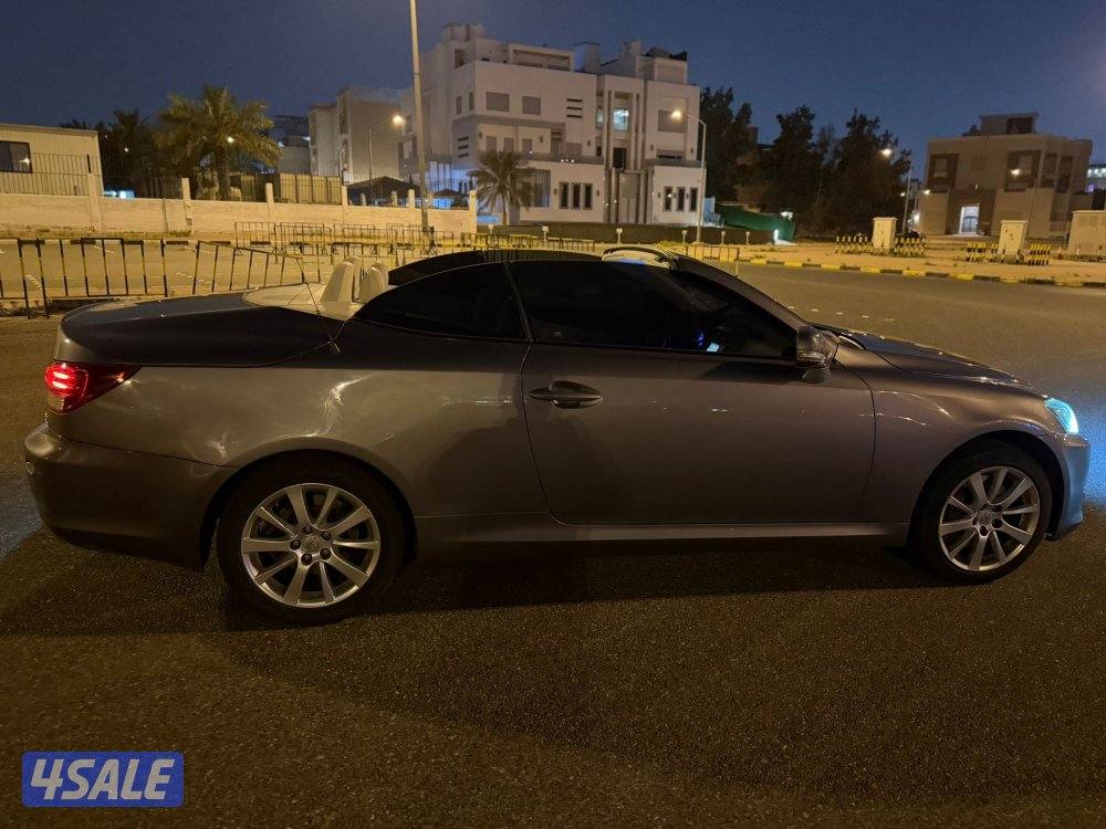 للبيع لكزس ٢٠١٢ is300c كشف شرط الفحص بحاله الوكاله ماشي ٢٠٧ الف7