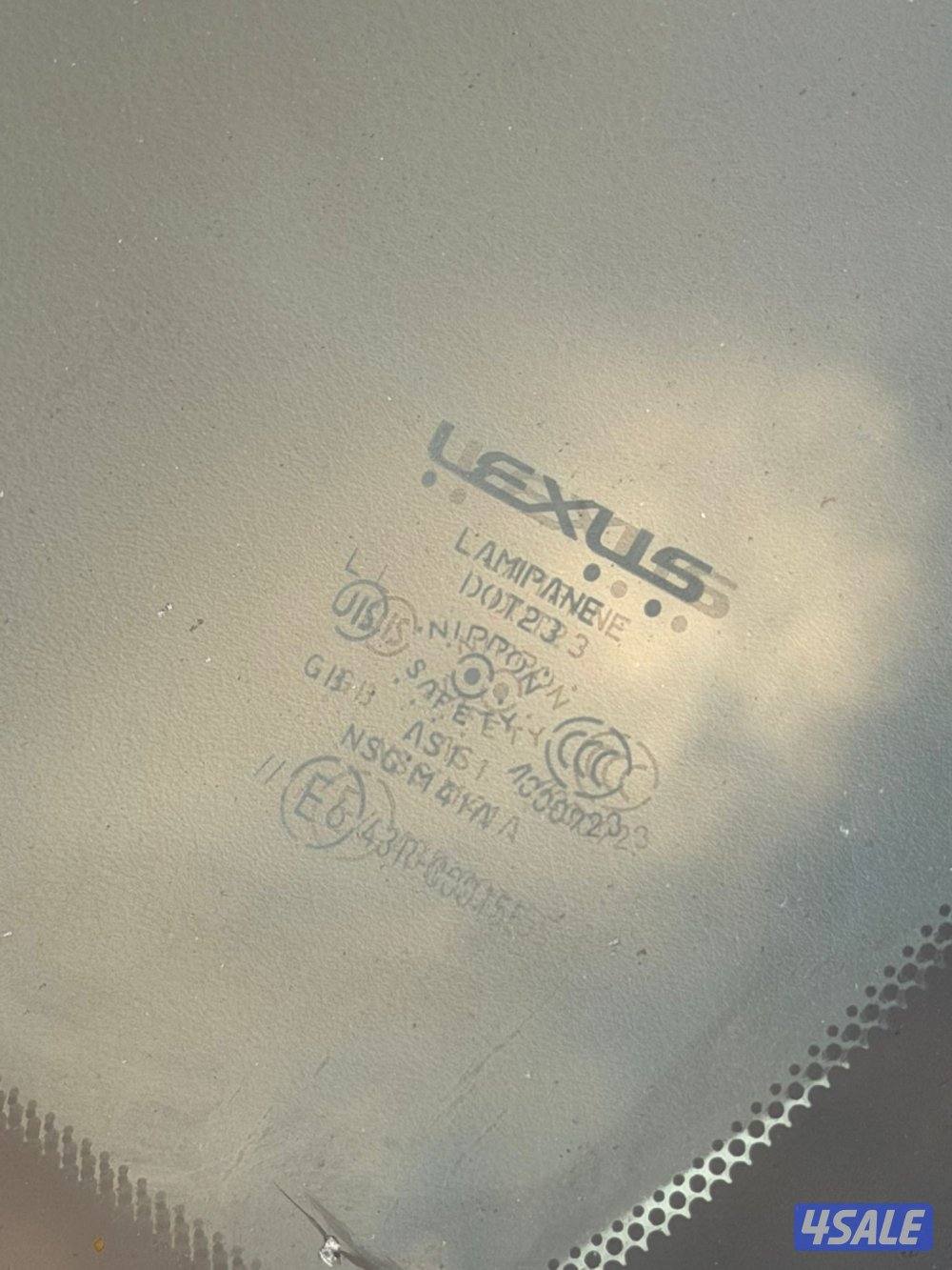 للبيع لكزس ٢٠١٢ is300c كشف شرط الفحص بحاله الوكاله ماشي ٢٠٧ الف11