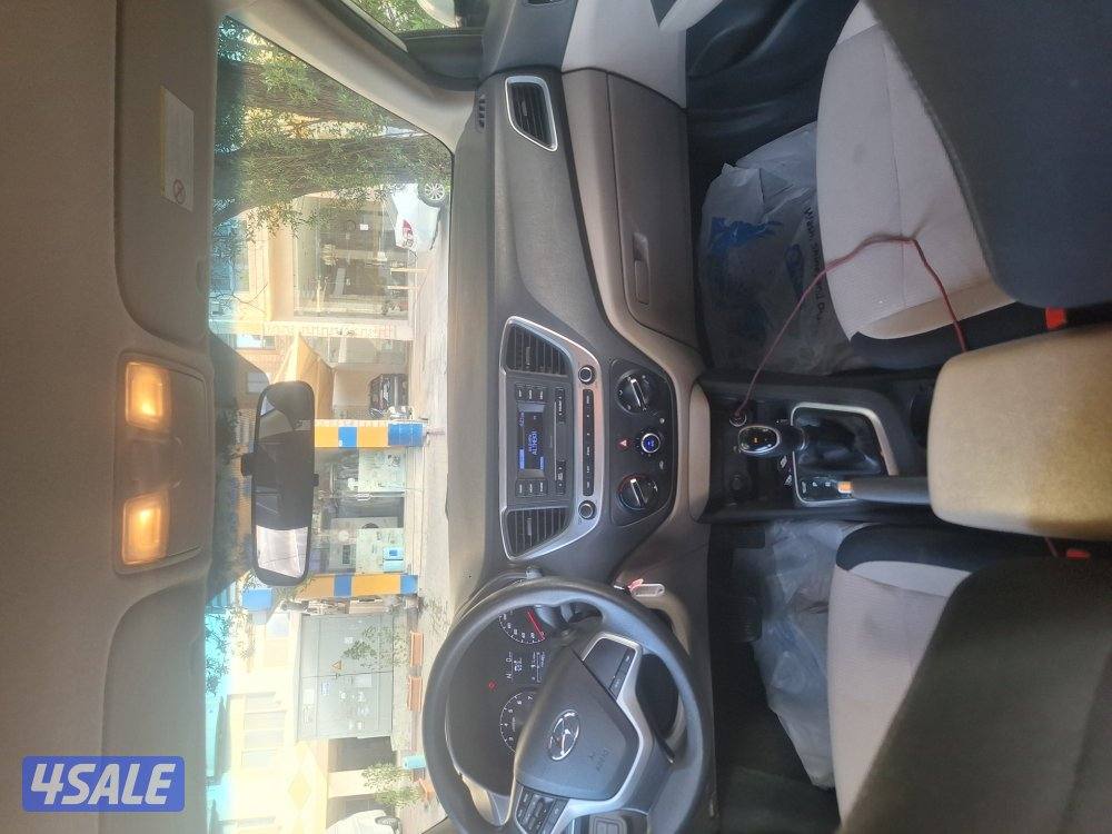 اكسنت 2023 للبيع7