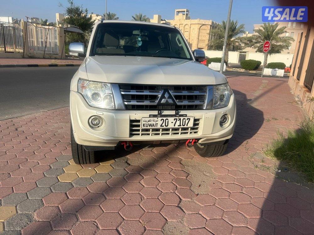 للبيع باجيرو باب واحد موديل ٢٠١٢ المكينه الكبيره1