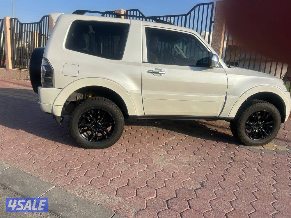 للبيع باجيرو باب واحد موديل ٢٠١٢ المكينه الكبيره2