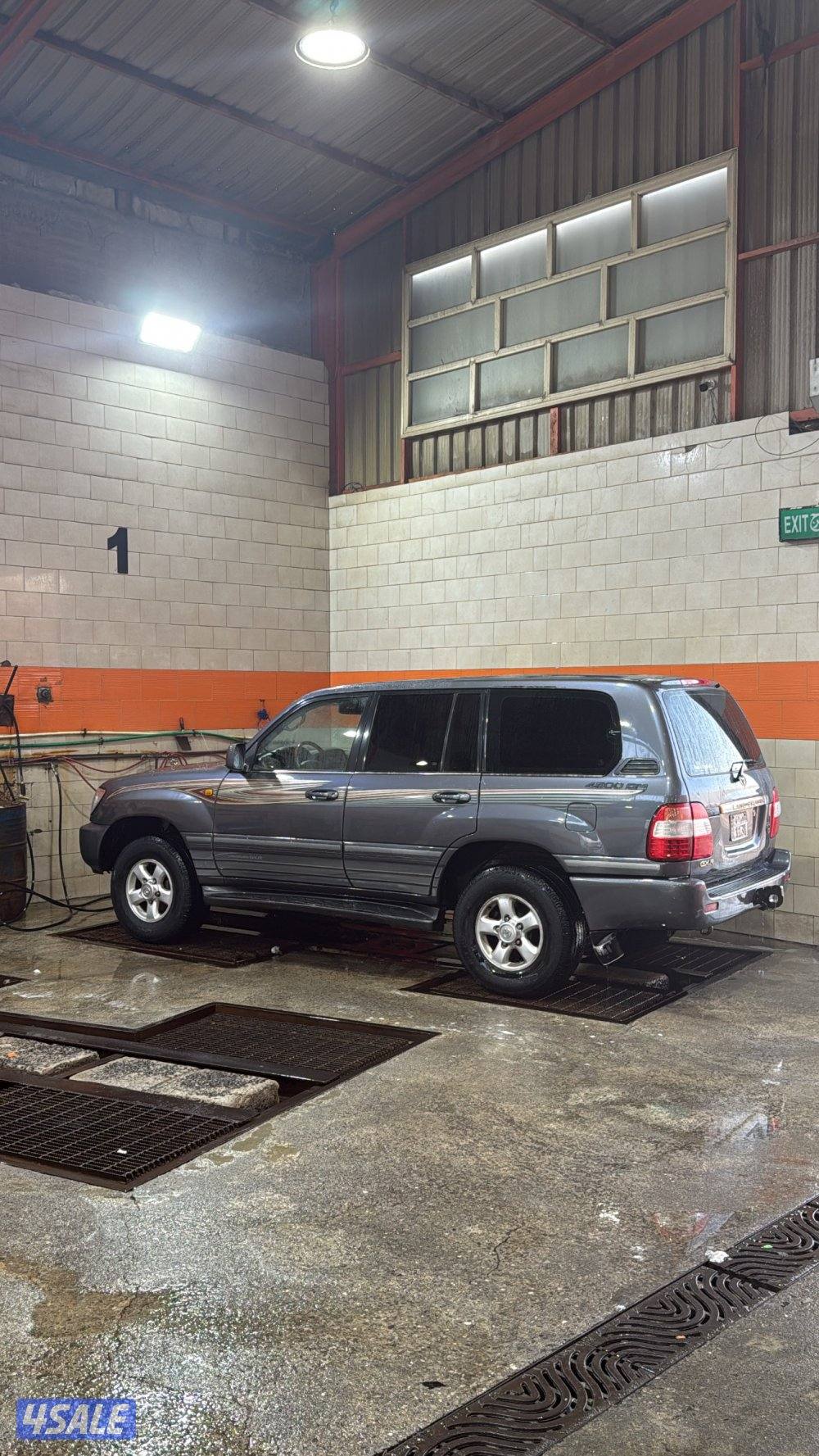 لاندكروزر 2006 صبغ الوكاله1