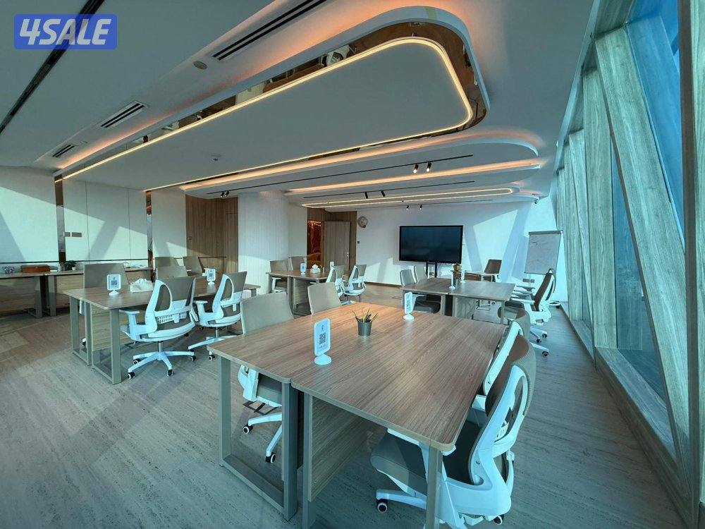 للايجار مكاتب تجارية ببرج التجارية1