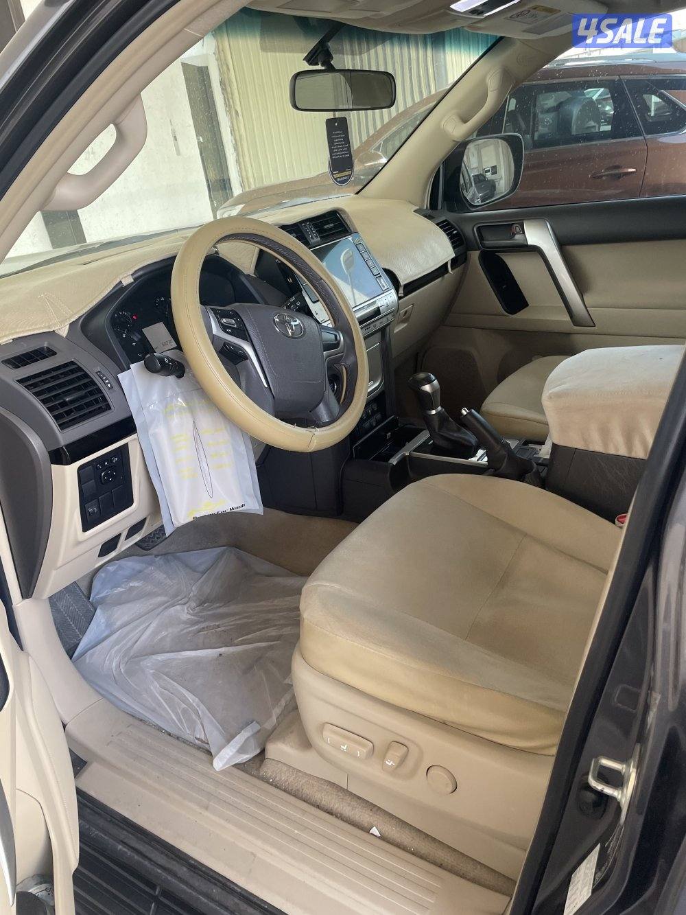 للبيع برادو 2022 كامل المواصفات شرط الفحص على السوم0