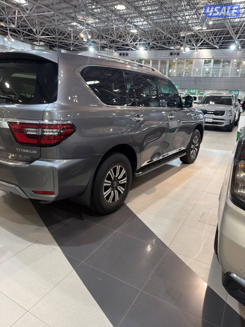 للبيع نيسان باترول1