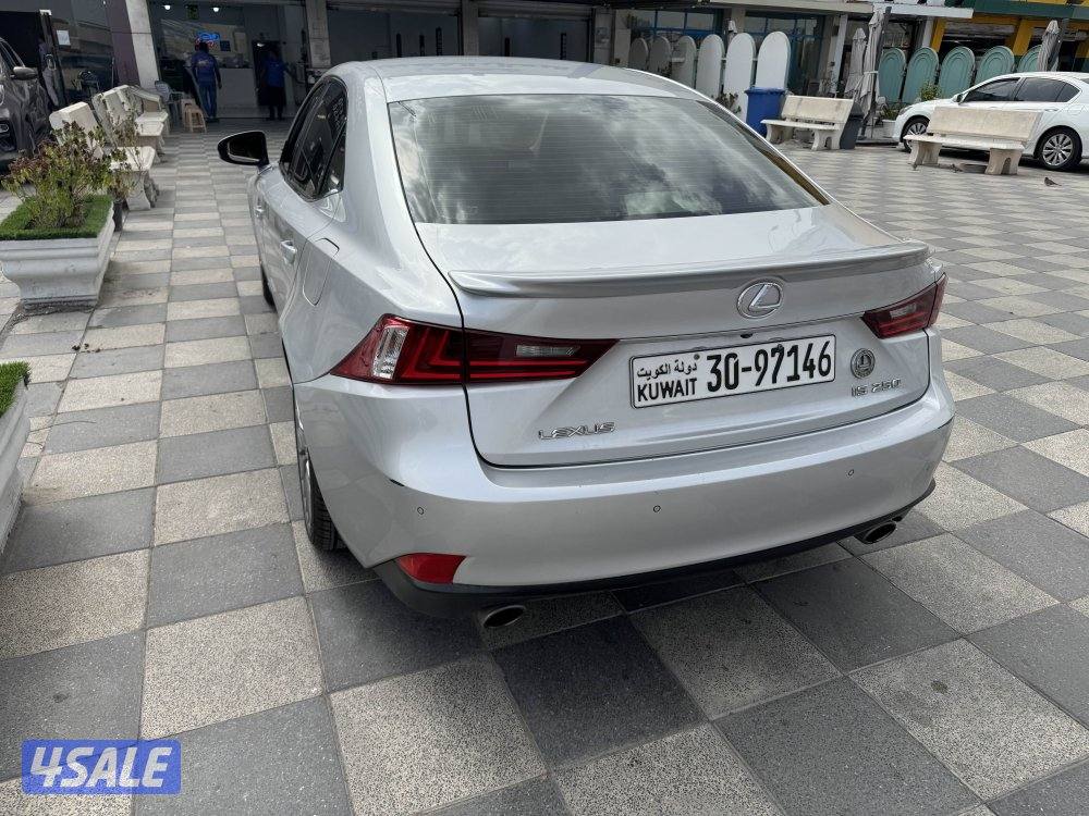 للبيع لكزس is250 موديل 2015 شرط الفحص1